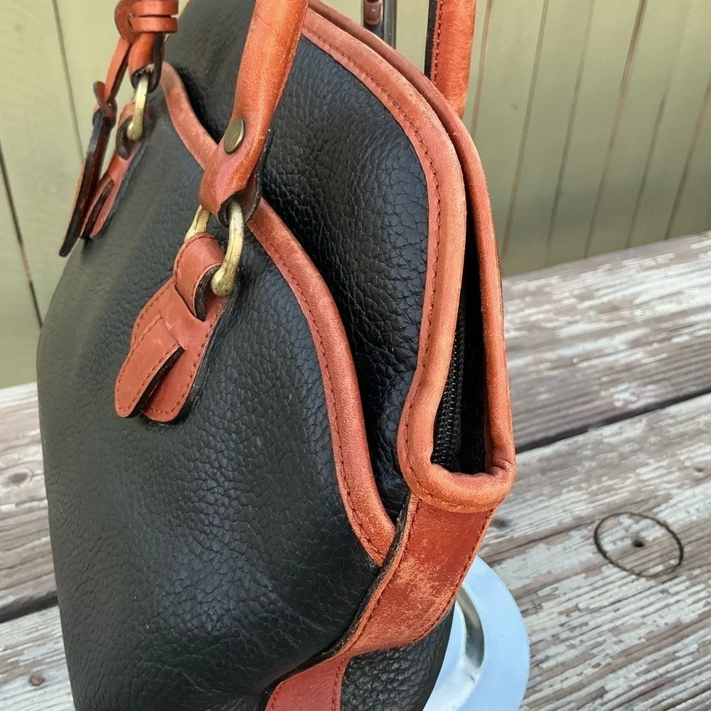 Vintage 80s Liz Claiborne Blue Pebbled Leather Handbag